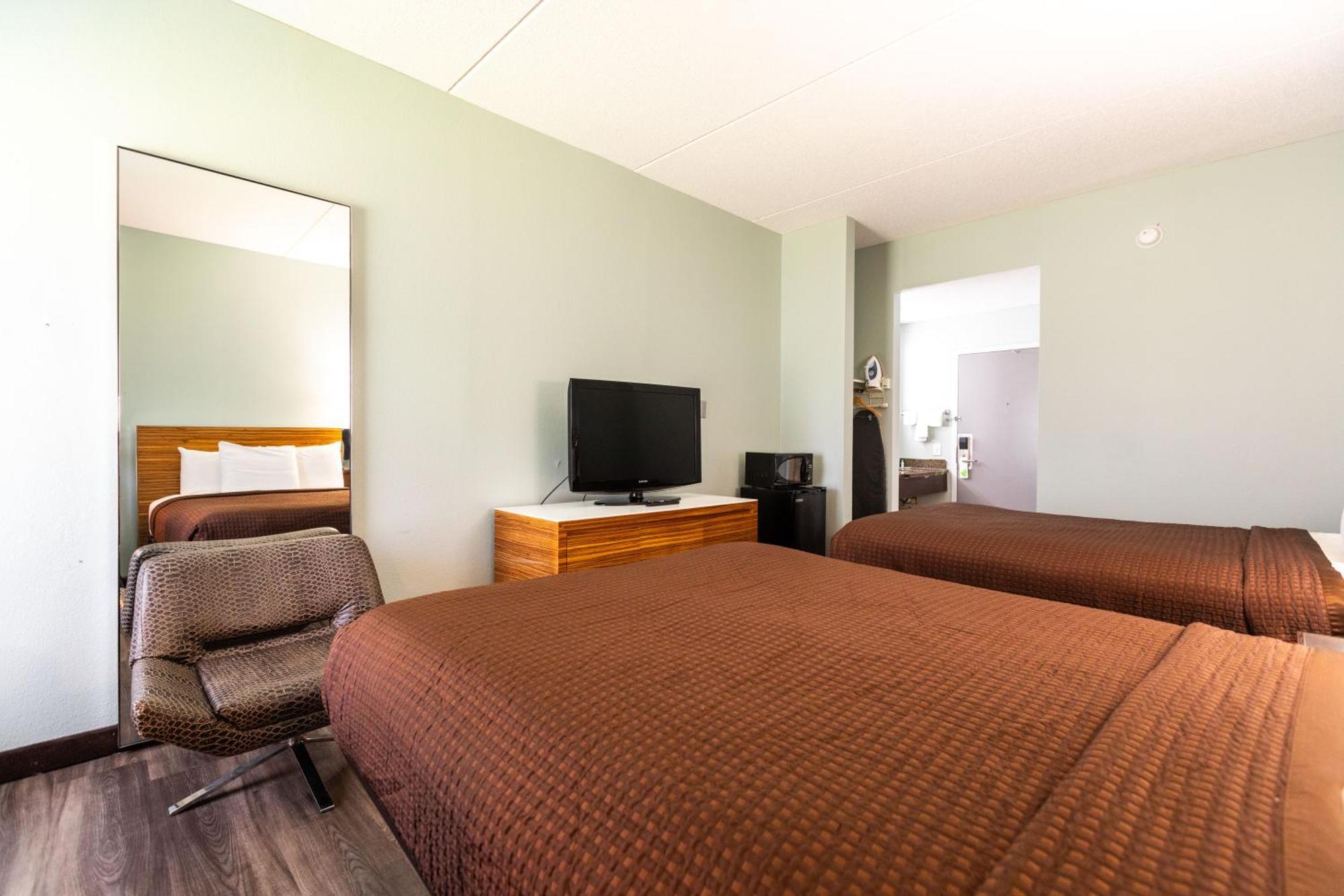 Baymont By Wyndham Creedmoor Hotel Luaran gambar