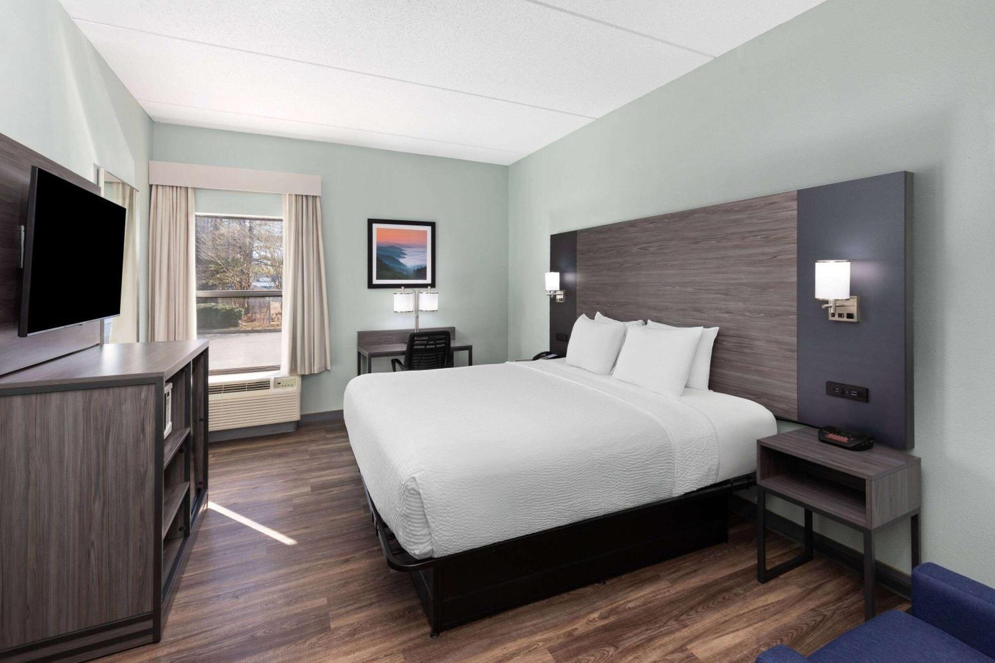 Baymont By Wyndham Creedmoor Hotel Luaran gambar