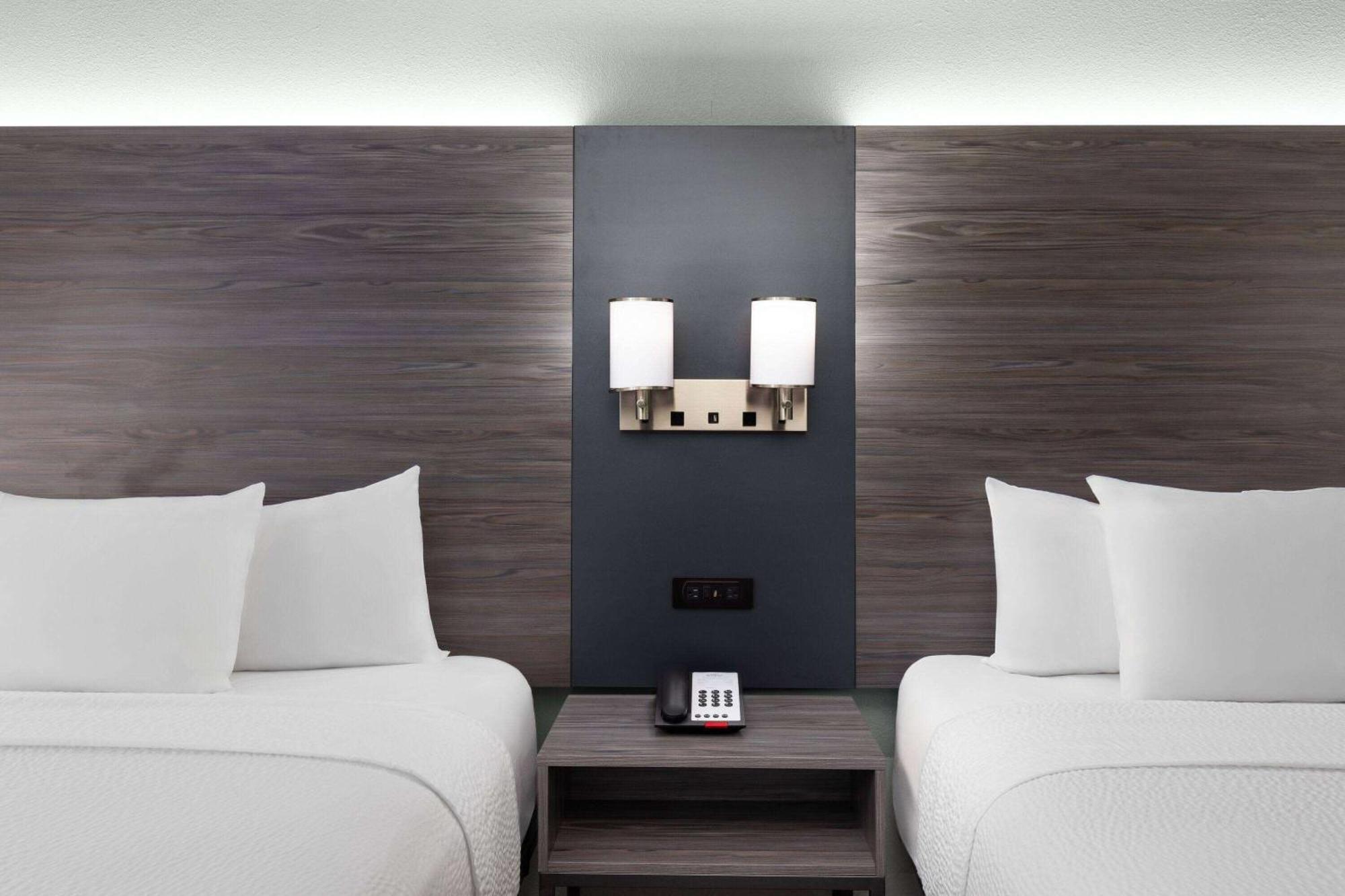 Baymont By Wyndham Creedmoor Hotel Luaran gambar