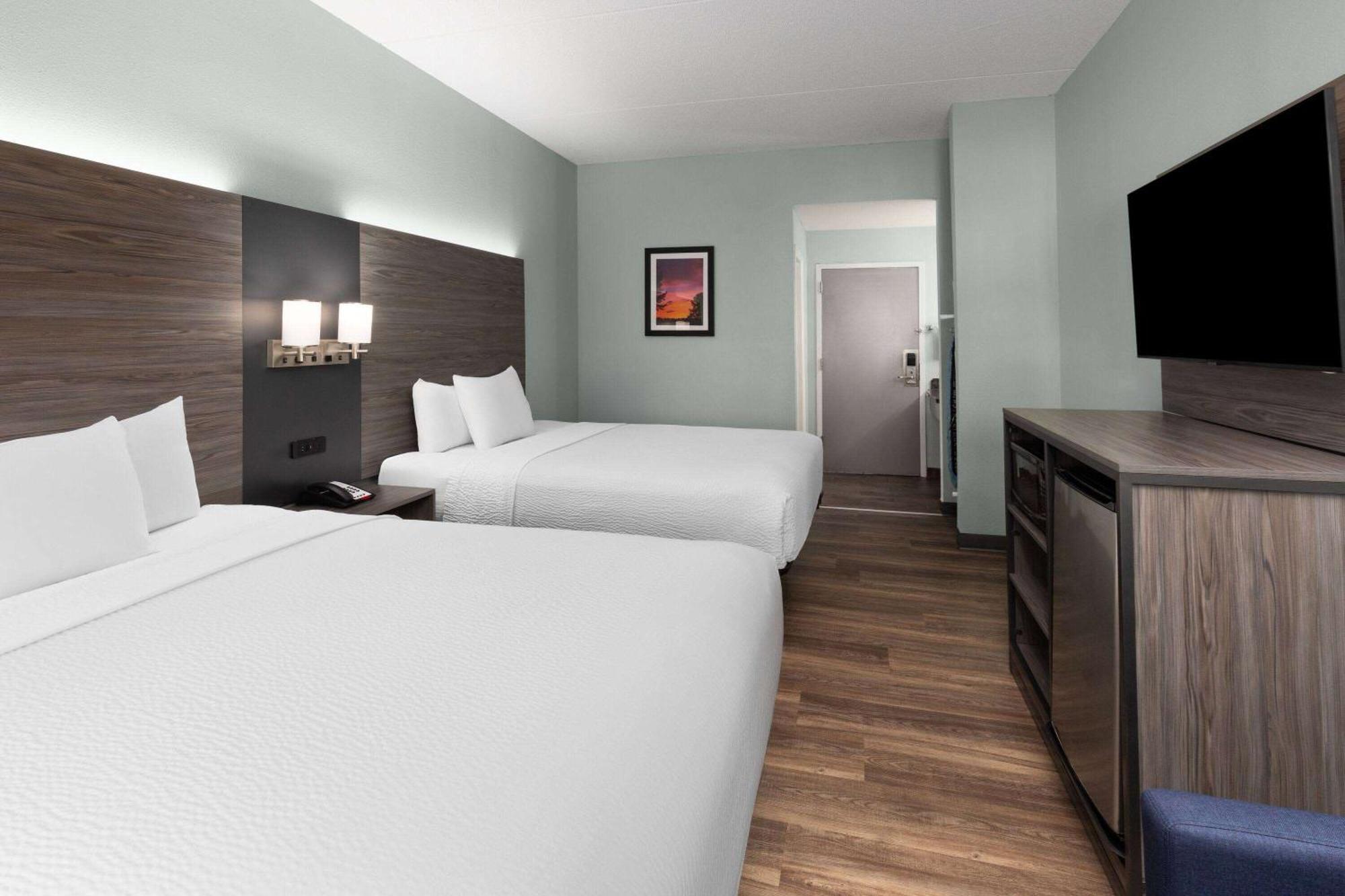Baymont By Wyndham Creedmoor Hotel Luaran gambar