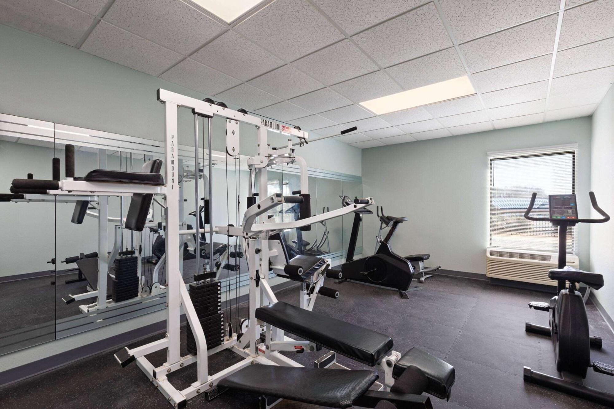 Baymont By Wyndham Creedmoor Hotel Luaran gambar